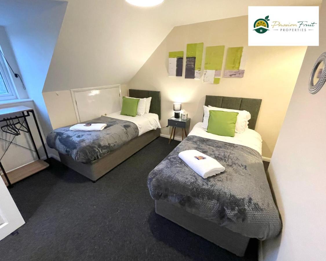 Passionfruitproperties Centre House: 3br Near *