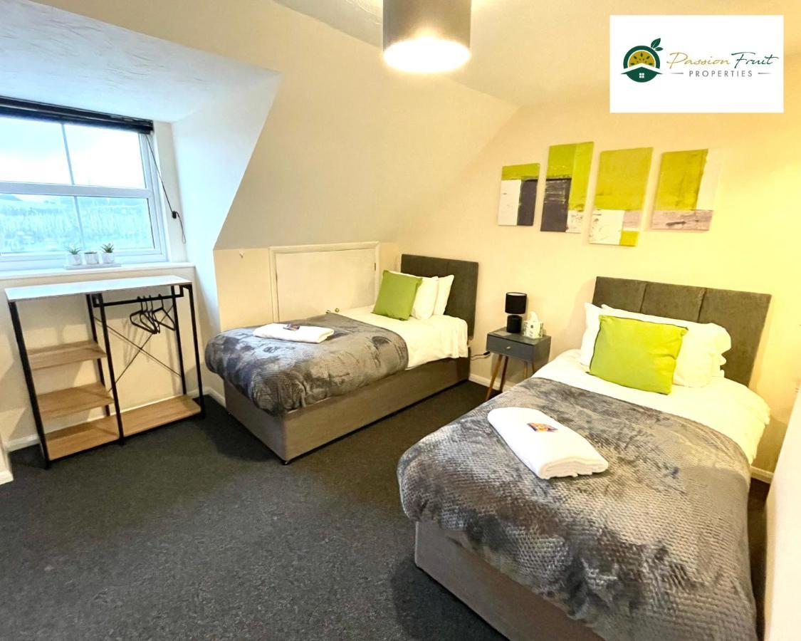 Passionfruitproperties Centre House: 3br Near Coventry