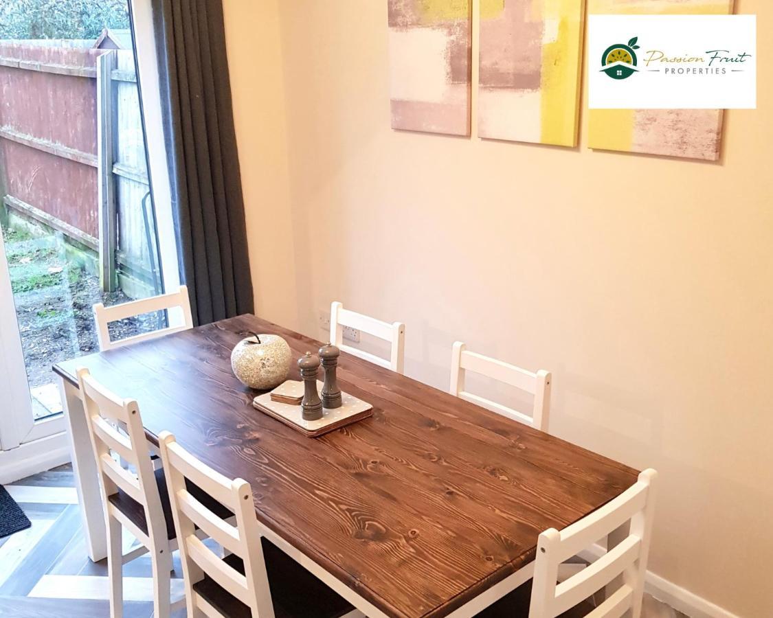 Holiday home Passionfruitproperties Centre House: 3br Near
