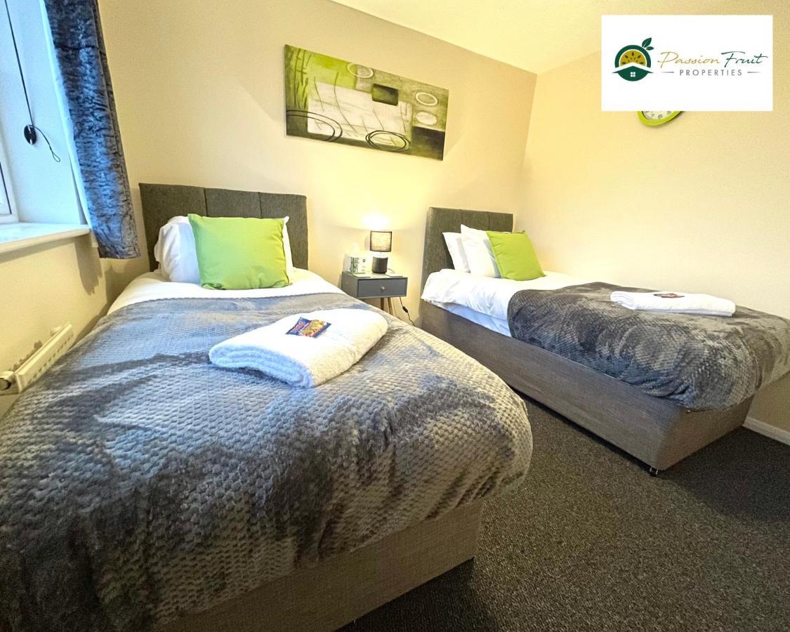 Passionfruitproperties Centre House: 3br Near * Coventry