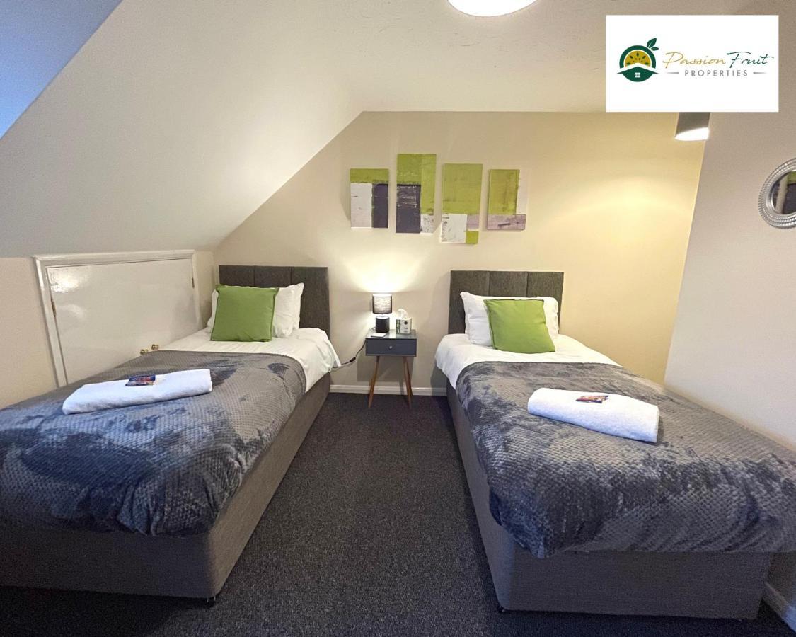 Passionfruitproperties Centre House: 3br Near * Coventry